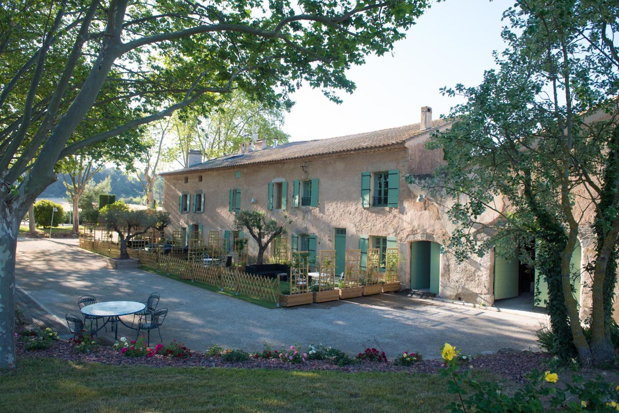 Le Relais De Pigasse Hotel Ouveillan Exterior photo
